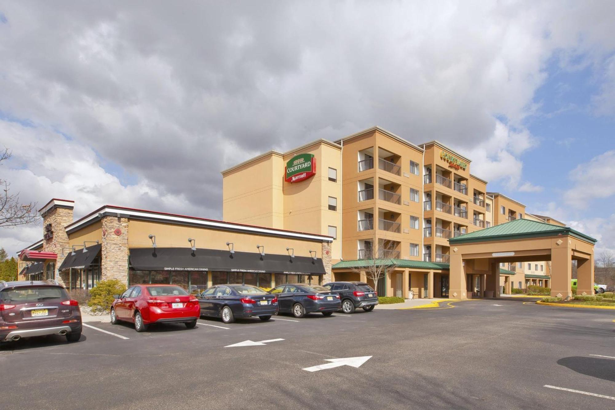 Courtyard By Marriott Somerset Exterior photo